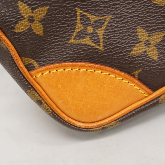 LOUIS VUITTON Brown Monogram Shoulder Bag - Picture 13 of 15